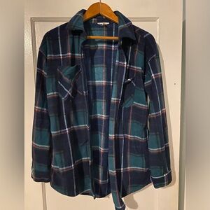 Maurices Fleece Shaket